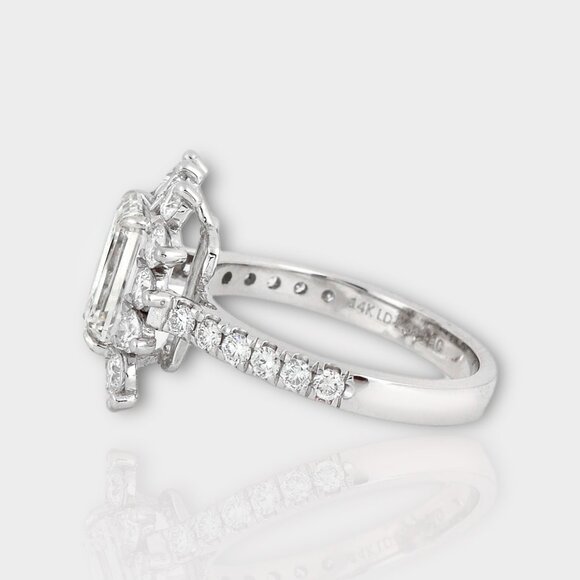 2 Carat  Lab Grown Diamond Ring - Picture 4 of 9